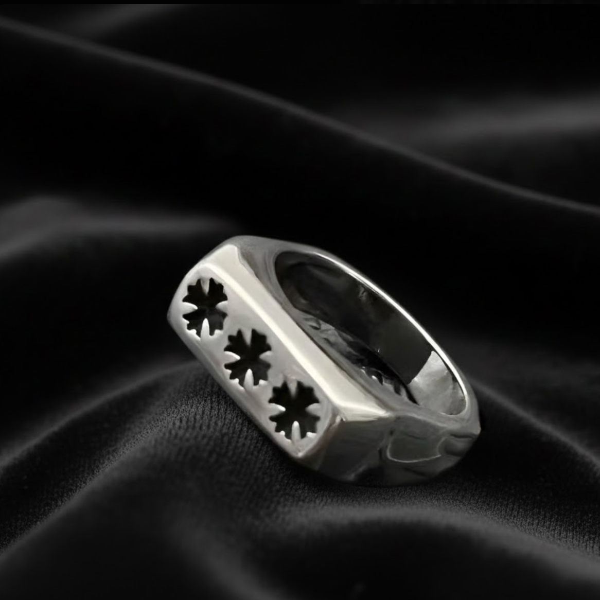 【SL66】Triple Cross Ring