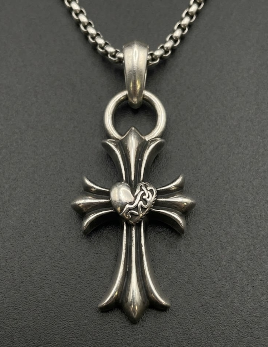 【SL105】Heart & Cross Necklace