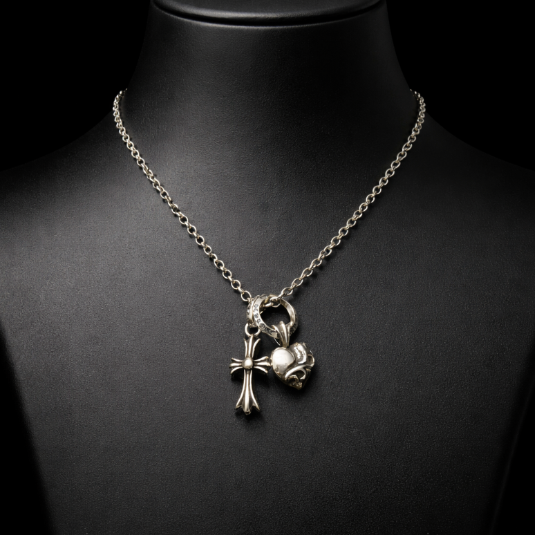 【SL145】Tiny Heart & Cross Necklace
