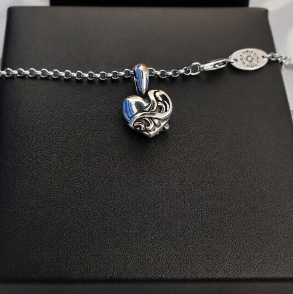 【SL161】Ornate Heart Pendant Necklace