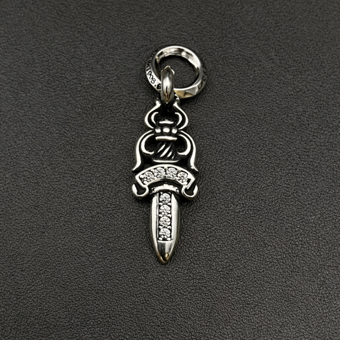 【SL162】Dagger Cross Necklace