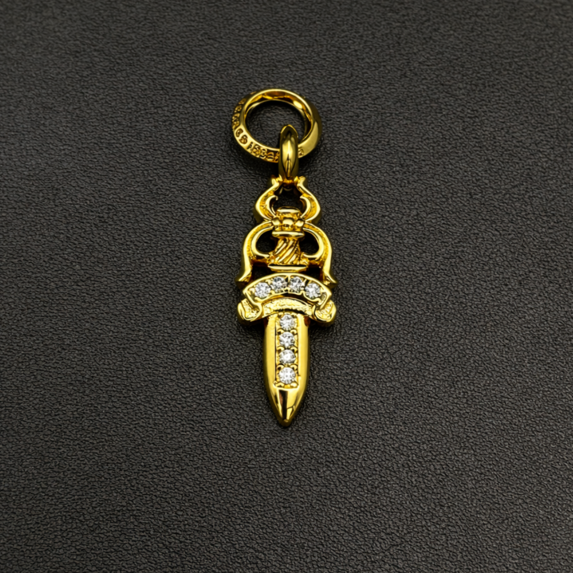 【SL163】Dagger Cross Necklace Gold