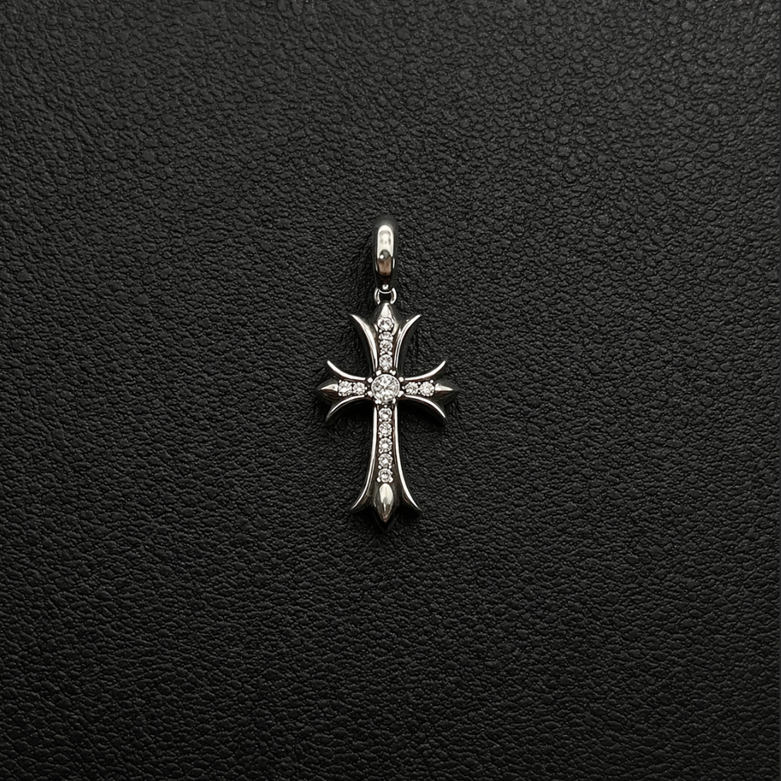 【SL174】Tiny Cross Charm Necklace Silver
