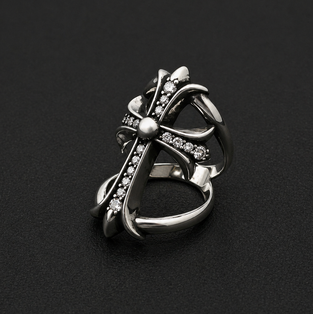 【SL178】Grand Drilled Cross Ring