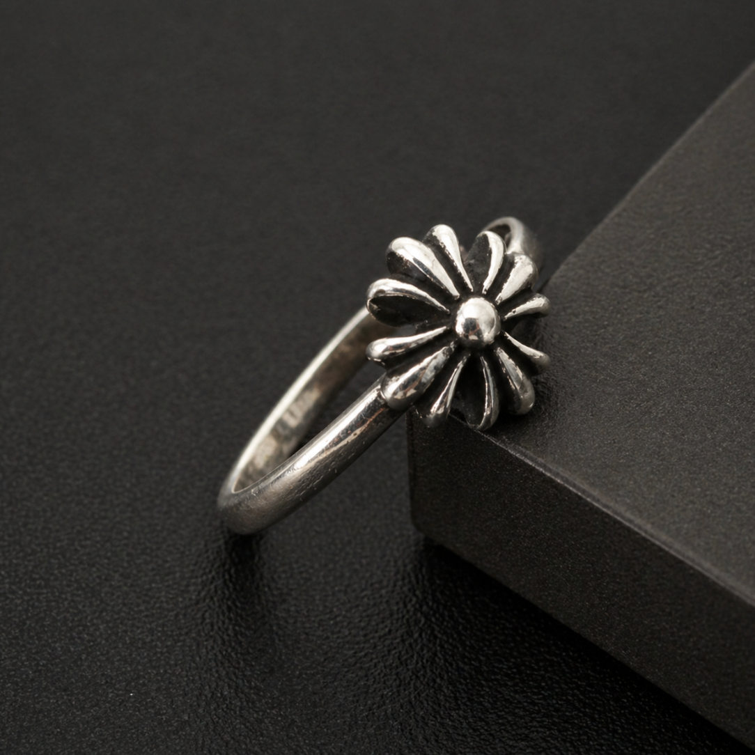 【SL183】Tiny Flare Ring