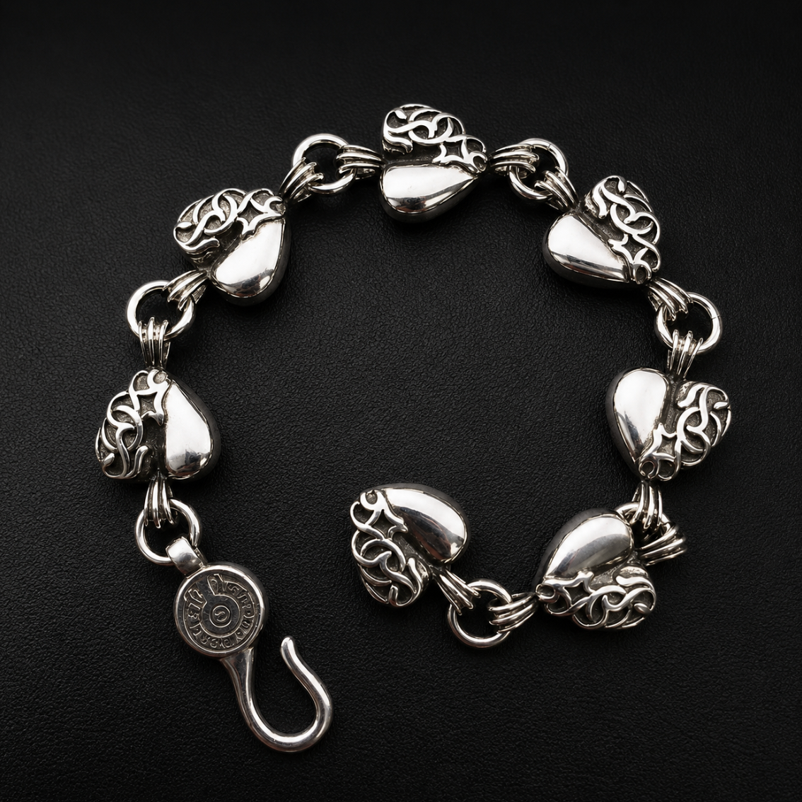 【SL182】Bleeding Heart Bracelet