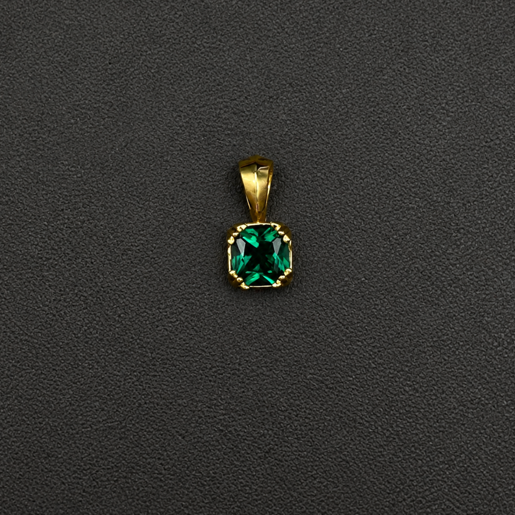 【SL194】Radiant Square Pendant Gold