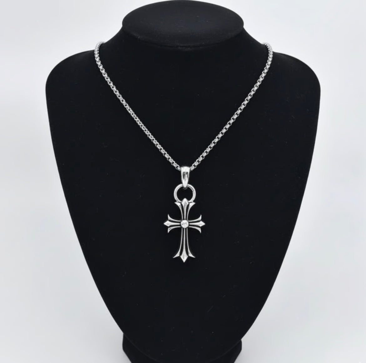 【SL39】Tiny Cross Necklace