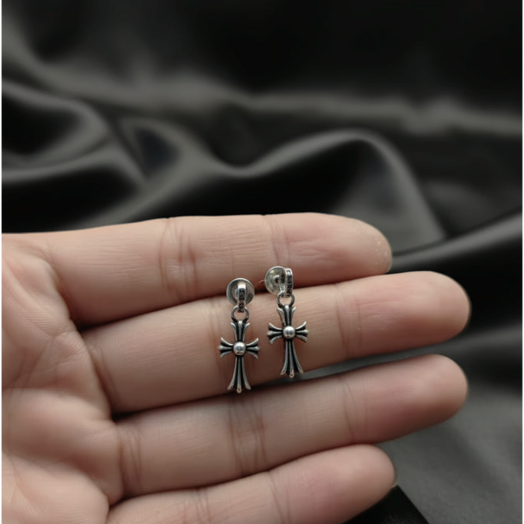 【SL42】Tiny Cross Pierce