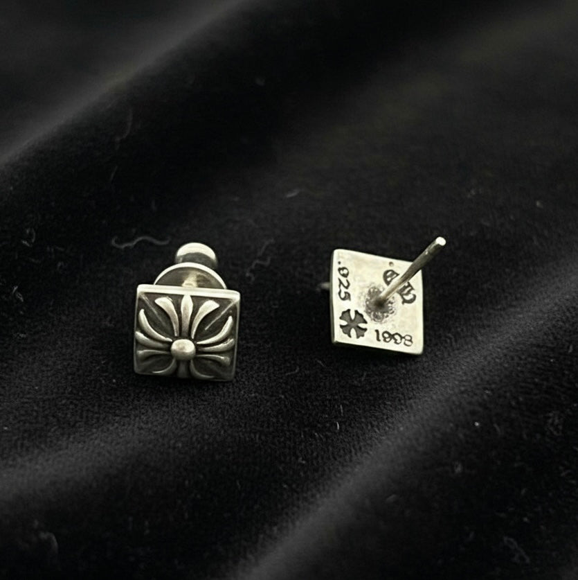 【SL75】Flare  square pierce