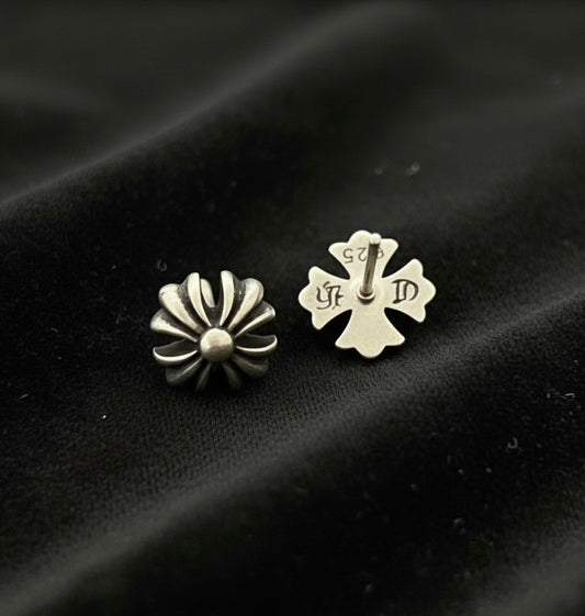 【SL73】Flare flower pierce