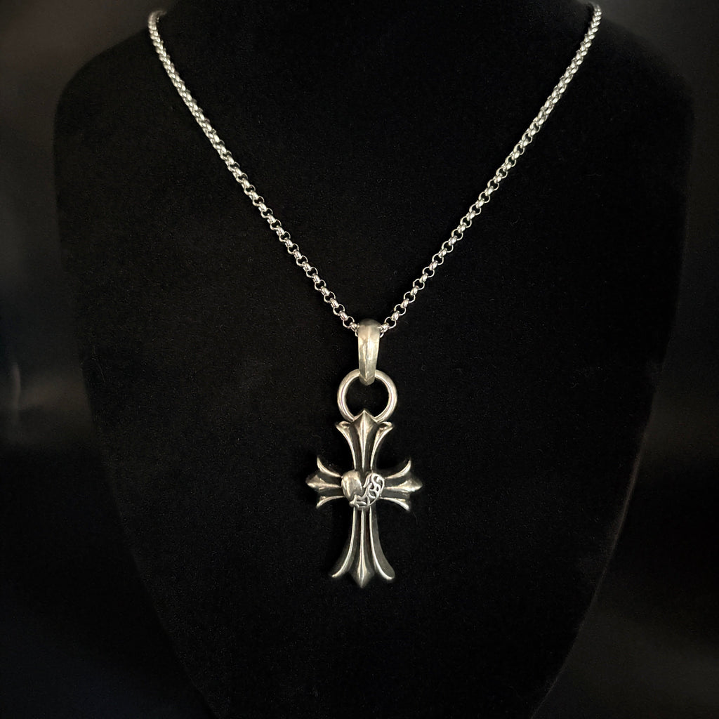 【SL105】Heart & Cross Necklace