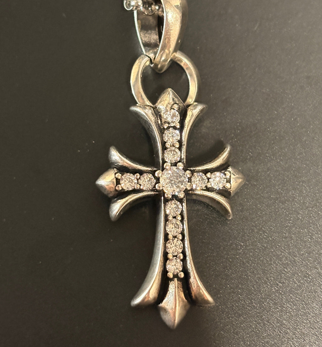 【SL159】Radiant Stone Cross Necklace