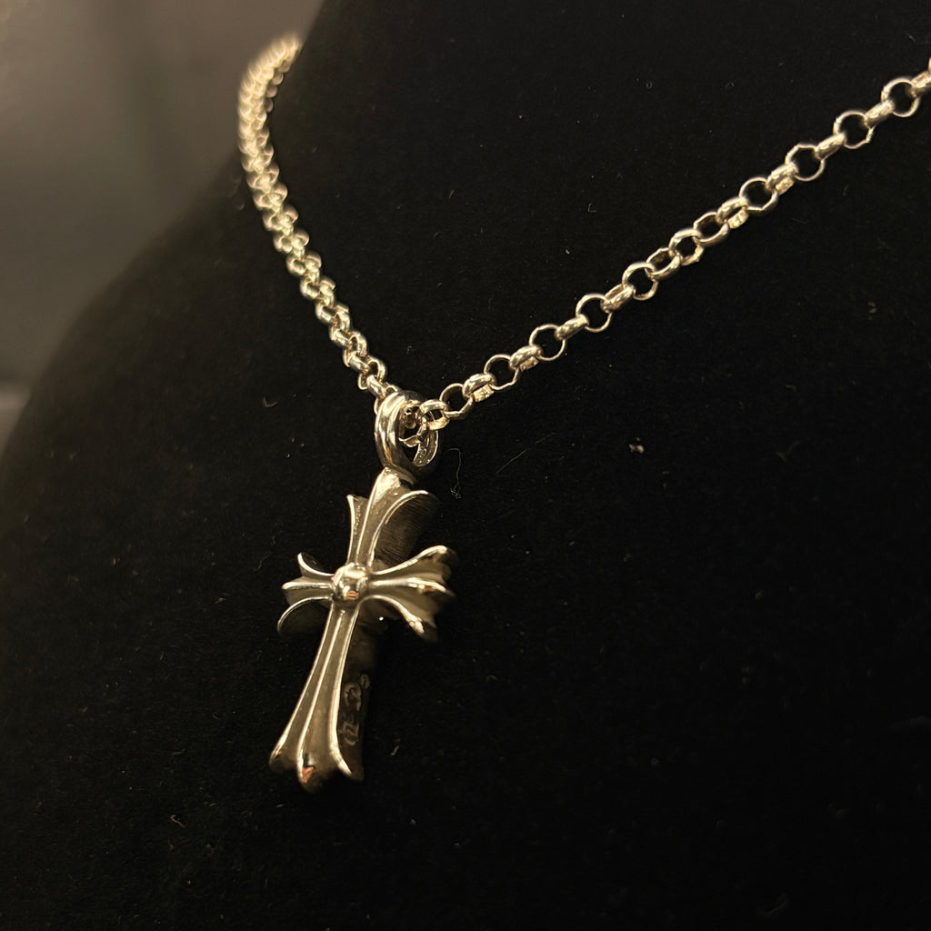 【SL174】Tiny Cross Charm Necklace Silver